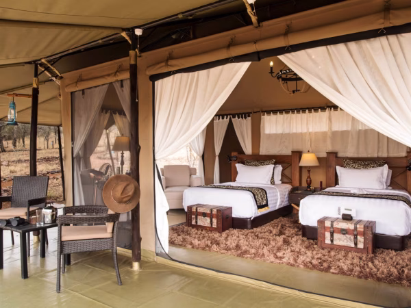 Ole Serai bedroom